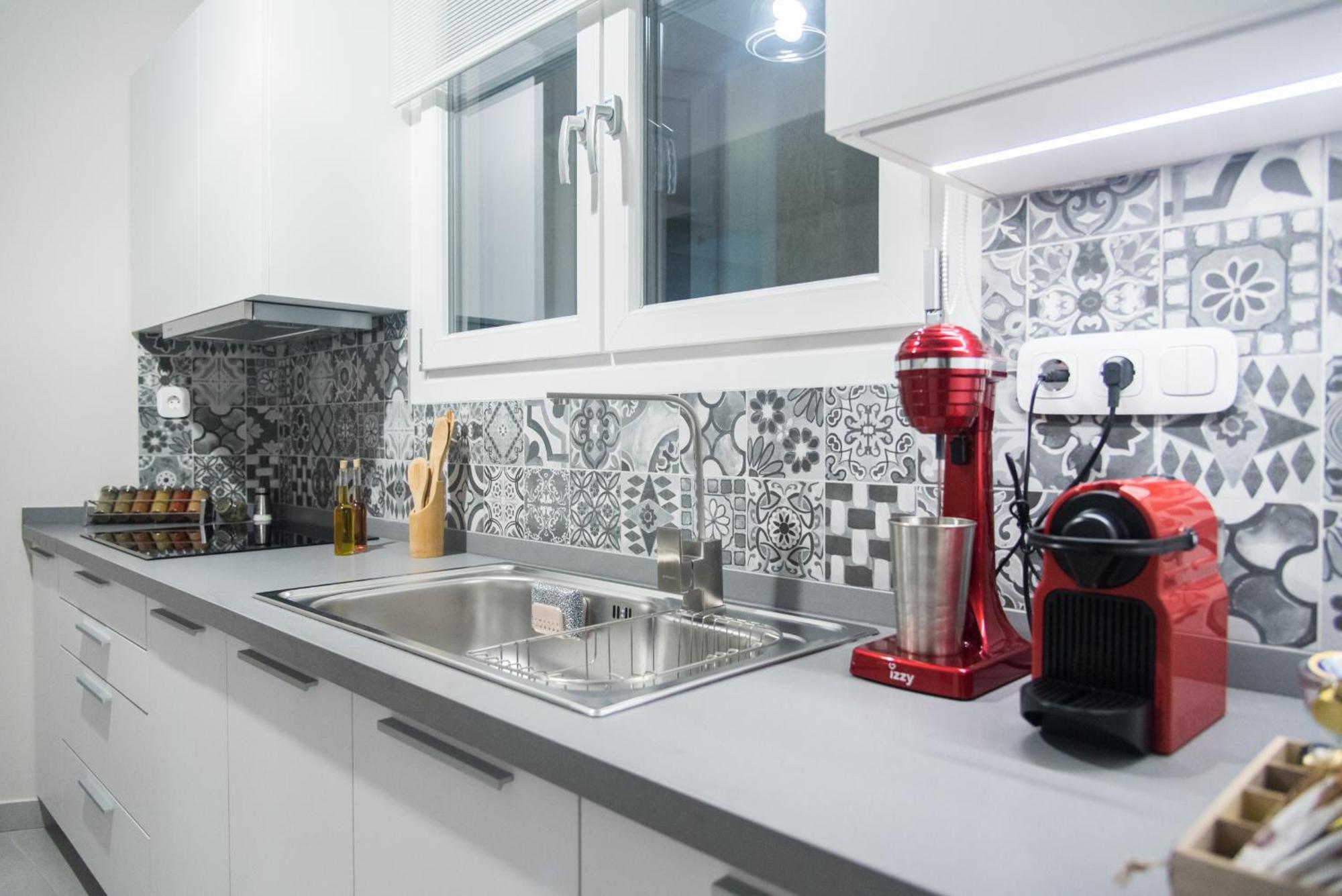 Comfy & Modern Apartment In The Heart Of Heraklion Heraklion (Crete) Exterior foto